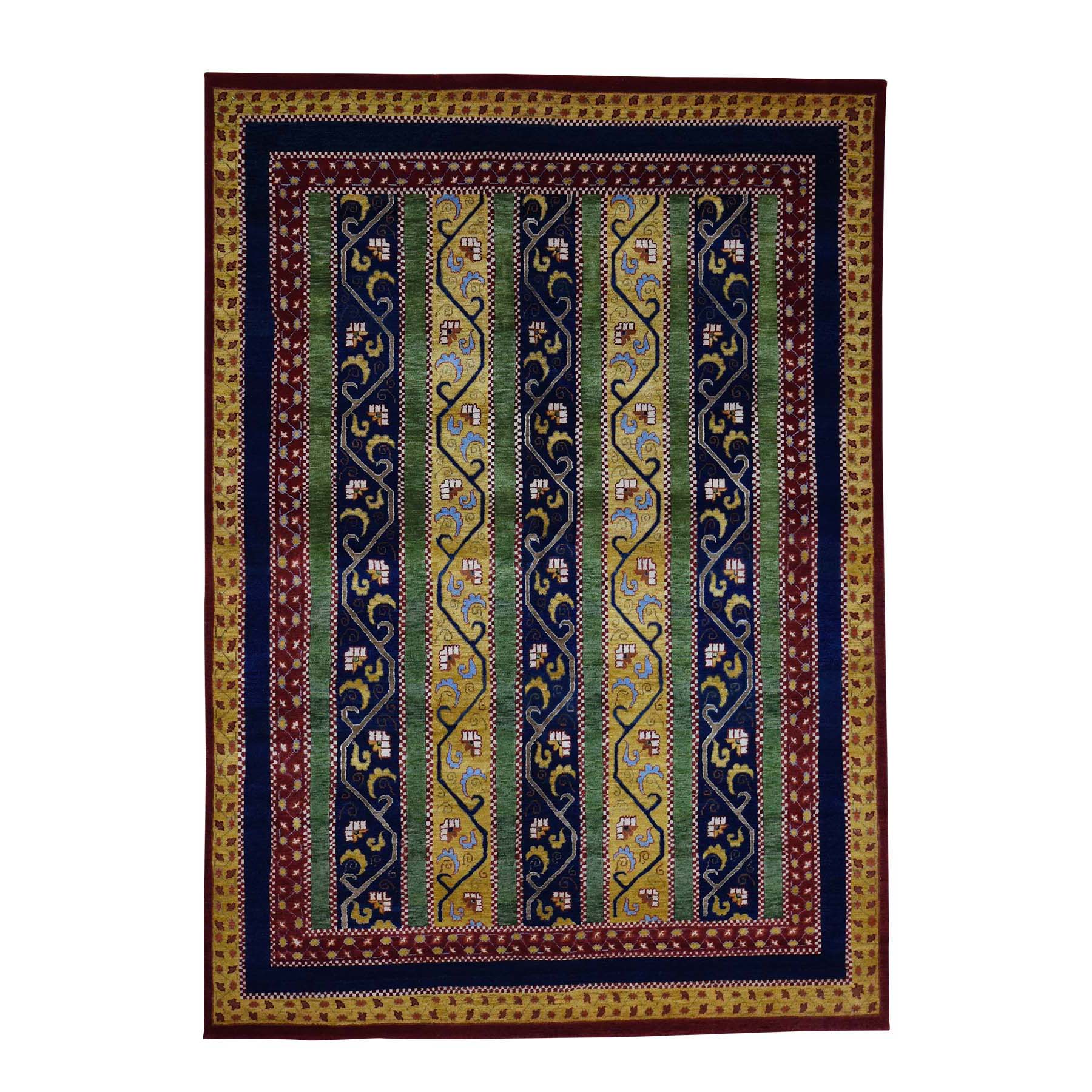 Traditional Wool Hand-Knotted Area Rug 5'5